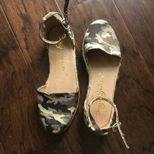 Camo Espadrilles